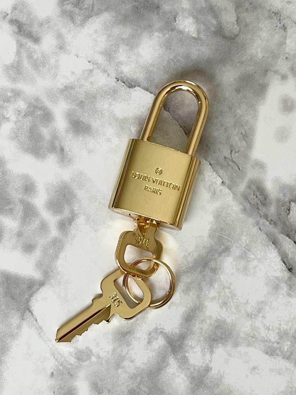 LOUIS VUITTON PadLock & Key #315 with Unbranded Cherry Rhinestone Key Chain - Picture 5 of 9
